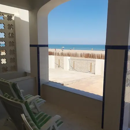 X Holiday home *